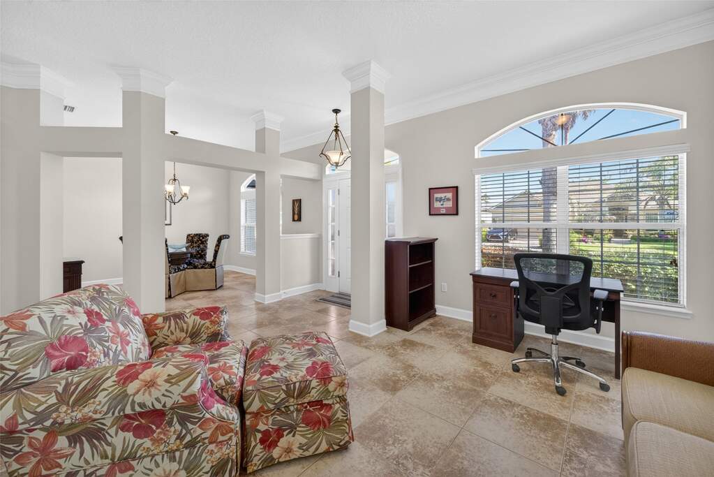3 Bedroom Single Family Home/House's Image 7