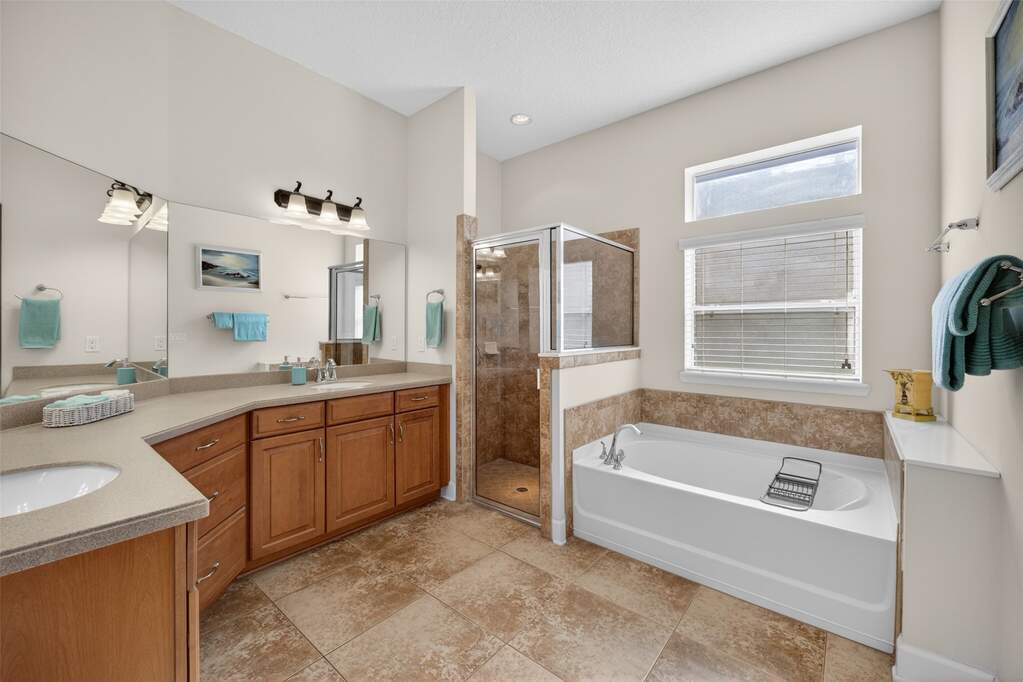3 Bedroom Single Family Home/House's Image 28