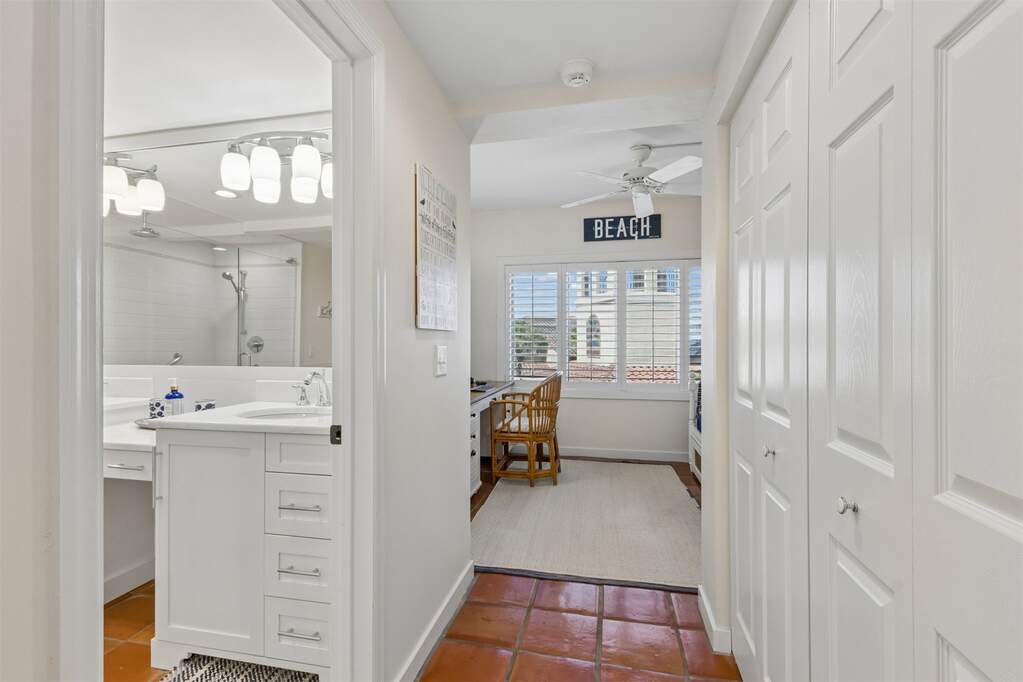 2 Bedroom Apartment/Flat's Image 31