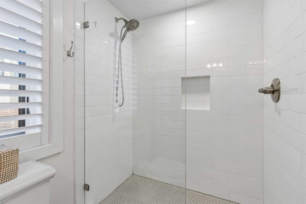 2 Bedroom Apartment/Flat's Image 38