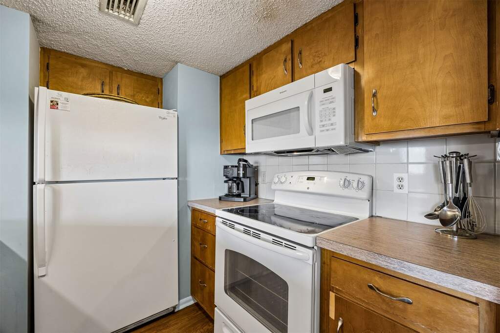 2 Bedroom Apartment/Flat's Image 12