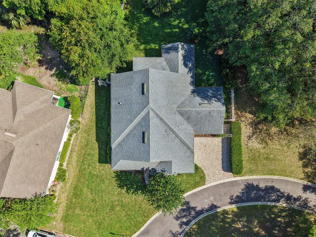 4 Bedroom Single Family Home/House's Image 24