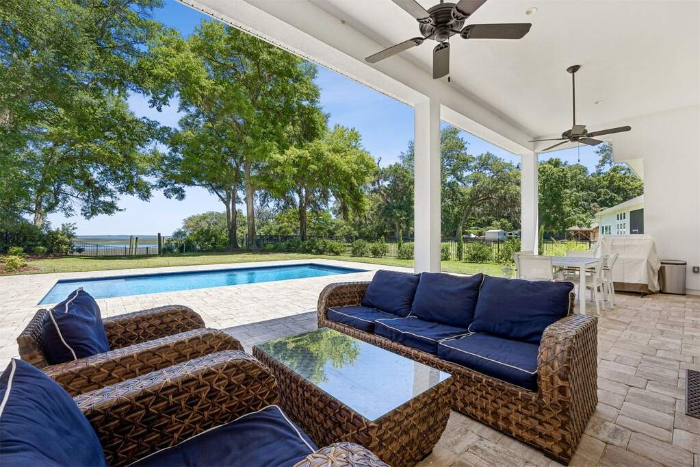 4 Bedroom Single Family Home/House's Image 42