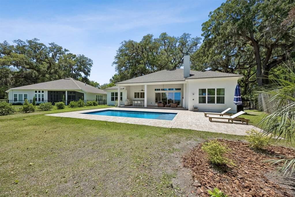 4 Bedroom Single Family Home/House's Image 49