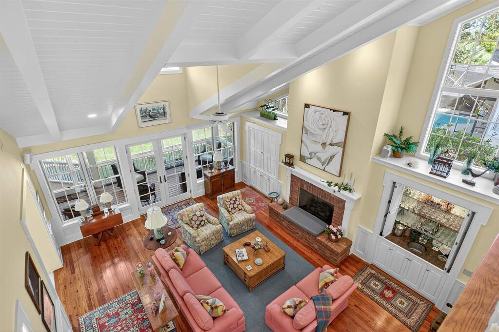 3 Bedroom Single Family Home/House's Image 8