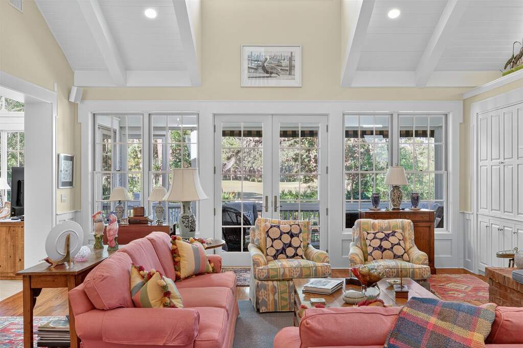 3 Bedroom Single Family Home/House's Image 13