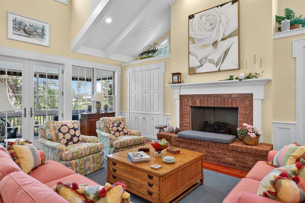 3 Bedroom Single Family Home/House's Image 14
