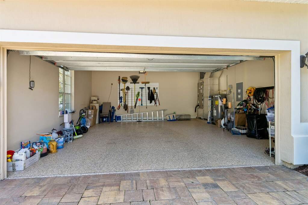 4 Bedroom Single Family Home/House's Image 26