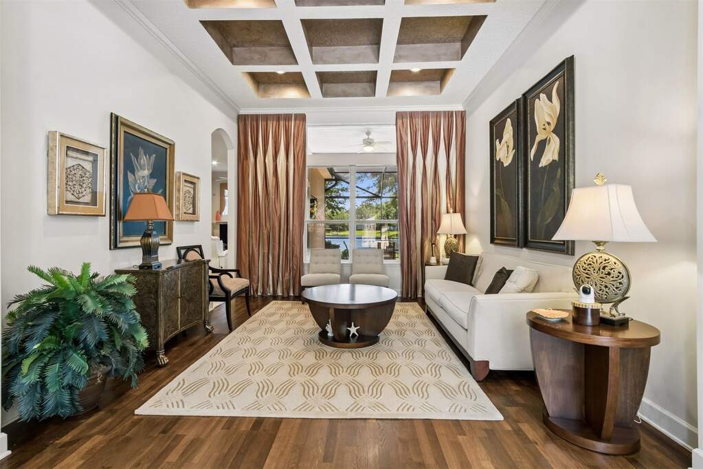 4 Bedroom Single Family Home/House's Image 4