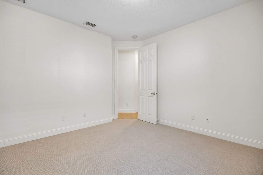 4 Bedroom Single Family Home/House's Image 19