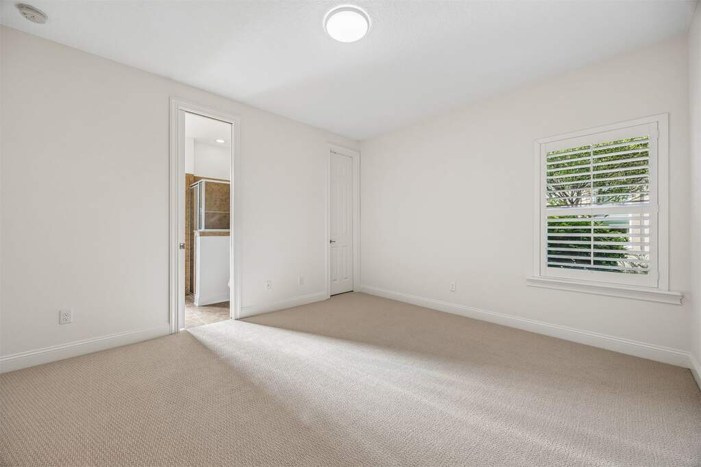4 Bedroom Single Family Home/House's Image 24