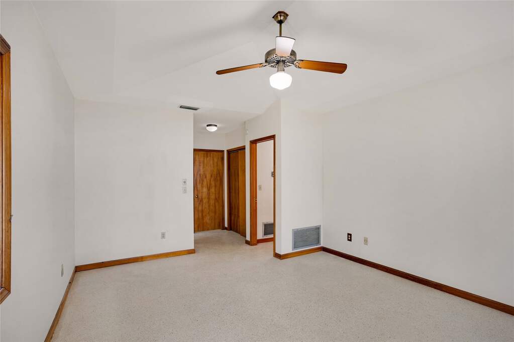 3 Bedroom Single Family Home/House's Image 15