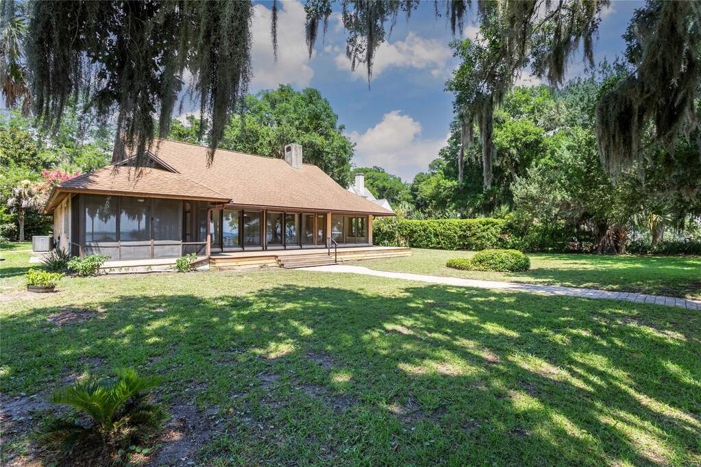 3 Bedroom Single Family Home/House's Image 27