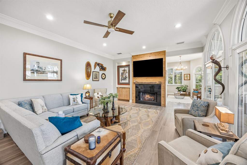 3 Bedroom Single Family Home/House's Image 11