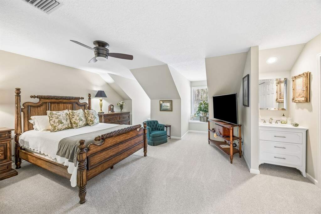 3 Bedroom Single Family Home/House's Image 35