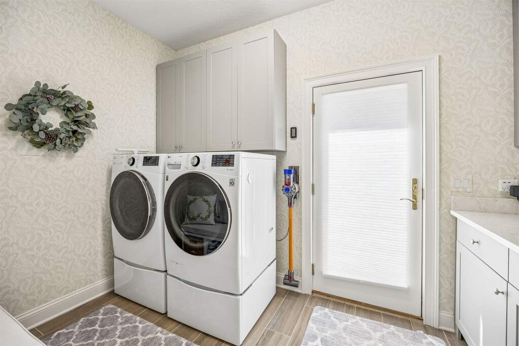 3 Bedroom Single Family Home/House's Image 41