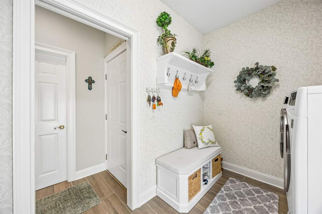 3 Bedroom Single Family Home/House's Image 43