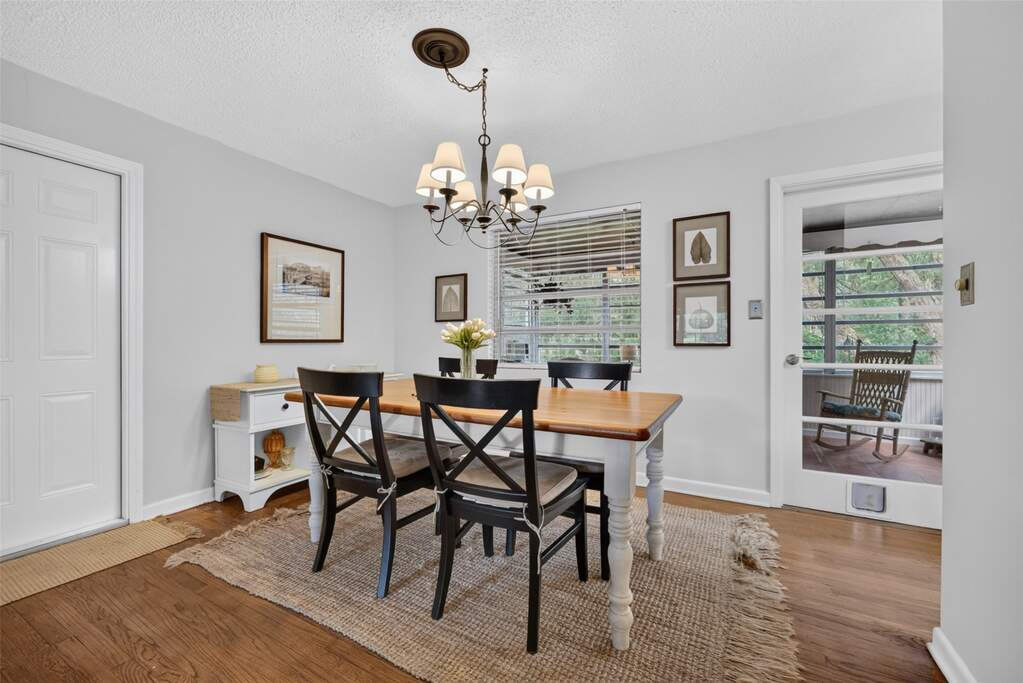 3 Bedroom Single Family Home/House's Image 13
