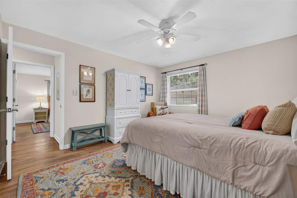 3 Bedroom Single Family Home/House's Image 25