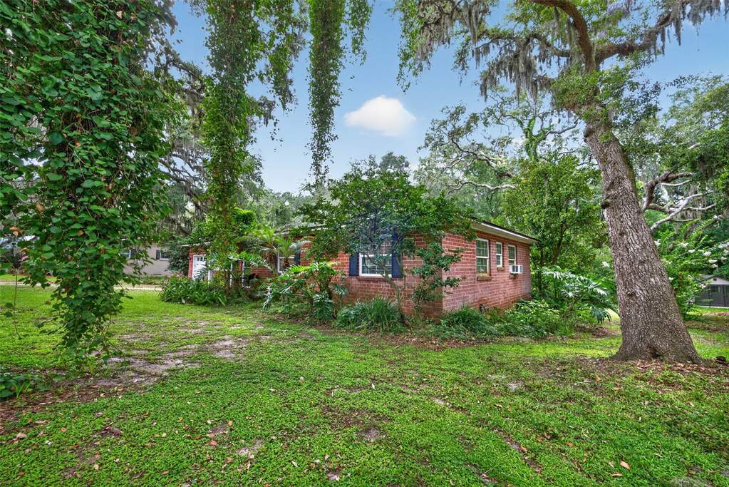 3 Bedroom Single Family Home/House's Image 39