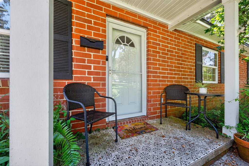 3 Bedroom Single Family Home/House's Image 6