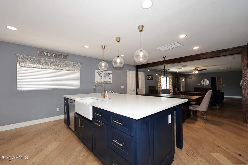 4 Bedroom Single Family Home/House's Image 10