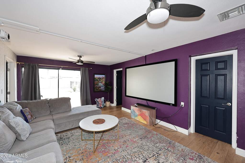 4 Bedroom Single Family Home/House's Image 16