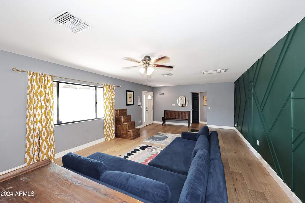 4 Bedroom Single Family Home/House's Image 19