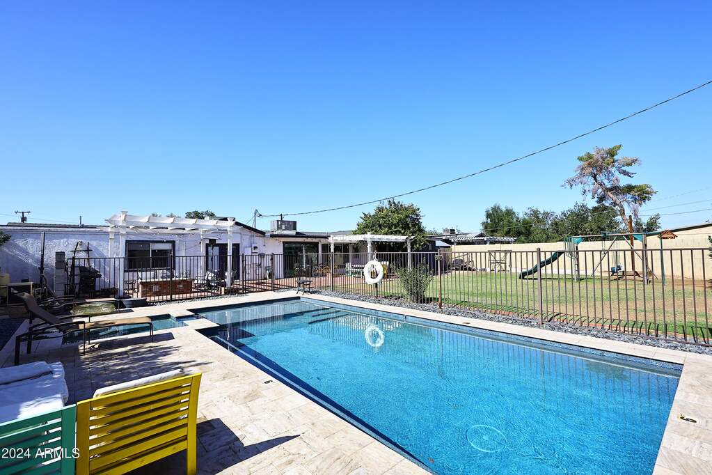 4 Bedroom Single Family Home/House's Image 41