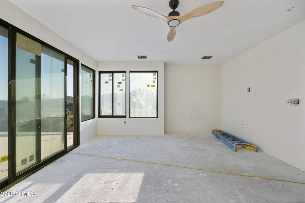 6 Bedroom Single Family Home/House's Image 56