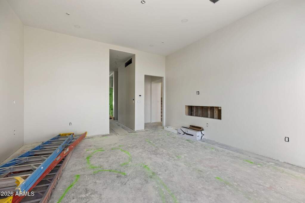 6 Bedroom Single Family Home/House's Image 58