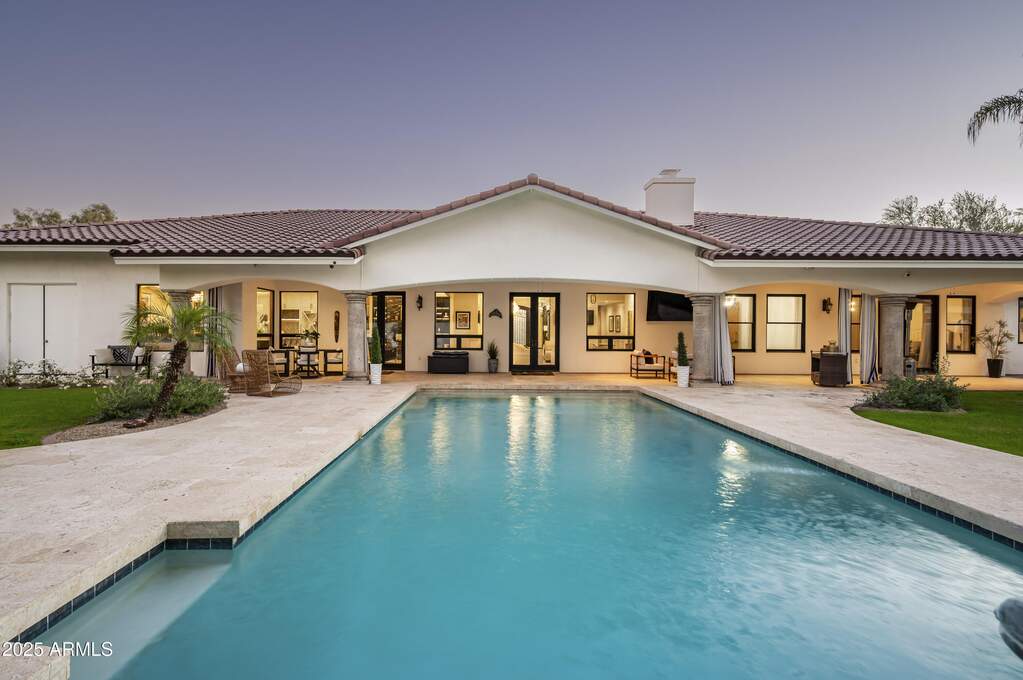 5 Bedroom Single Family Home/House's Image 42