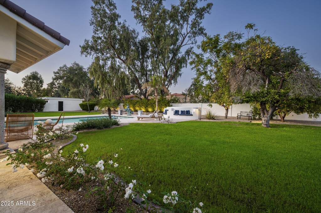 5 Bedroom Single Family Home/House's Image 46
