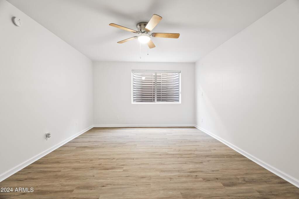 5 Bedroom Single Family Home/House's Image 30