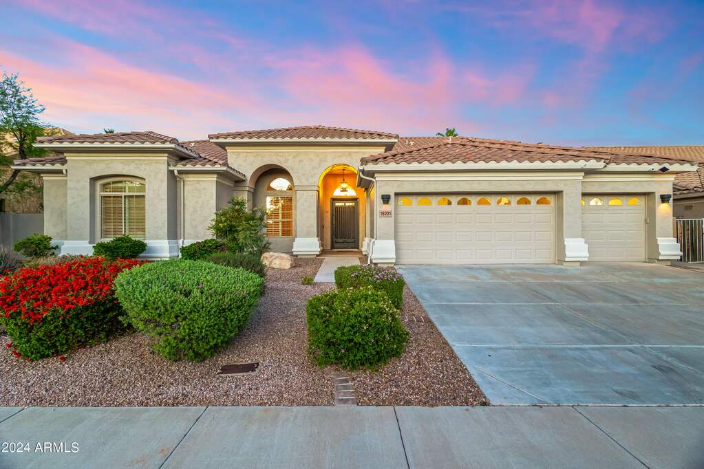 5 Bedroom Single Family Home/House's Image 47