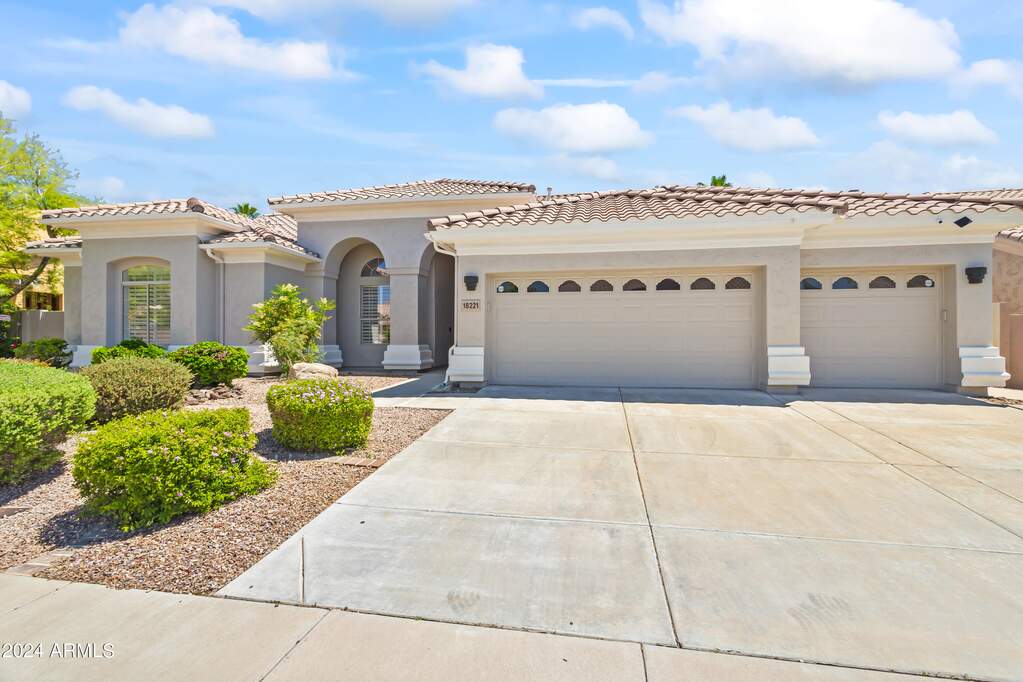 5 Bedroom Single Family Home/House's Image 48