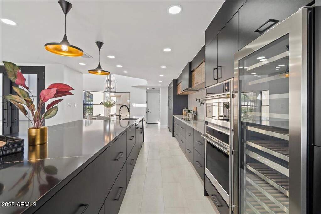 4 Bedroom Villa/Townhouse's Image 14