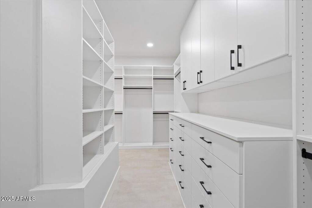 4 Bedroom Villa/Townhouse's Image 24