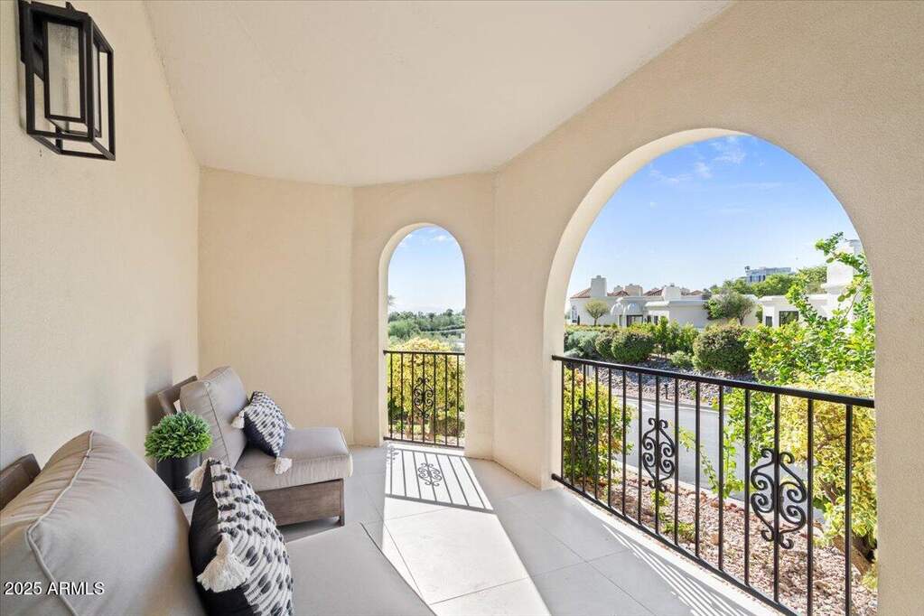 4 Bedroom Villa/Townhouse's Image 27