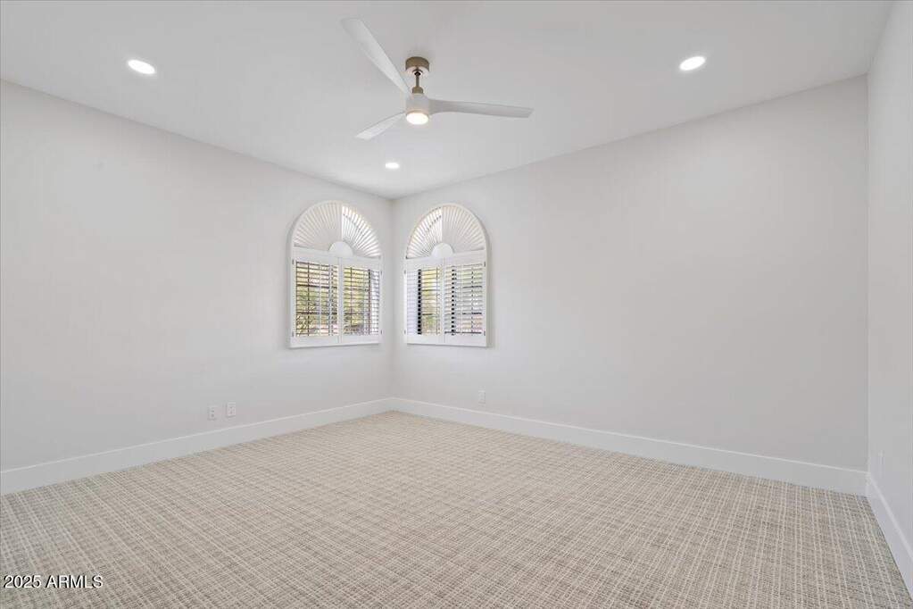 4 Bedroom Villa/Townhouse's Image 29