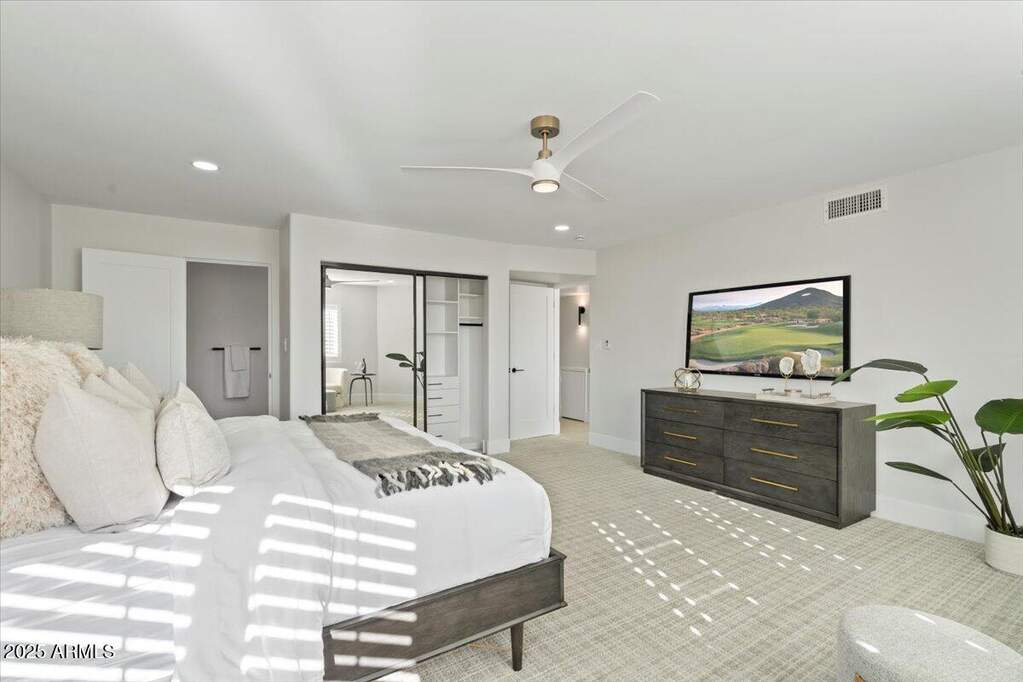 4 Bedroom Villa/Townhouse's Image 35
