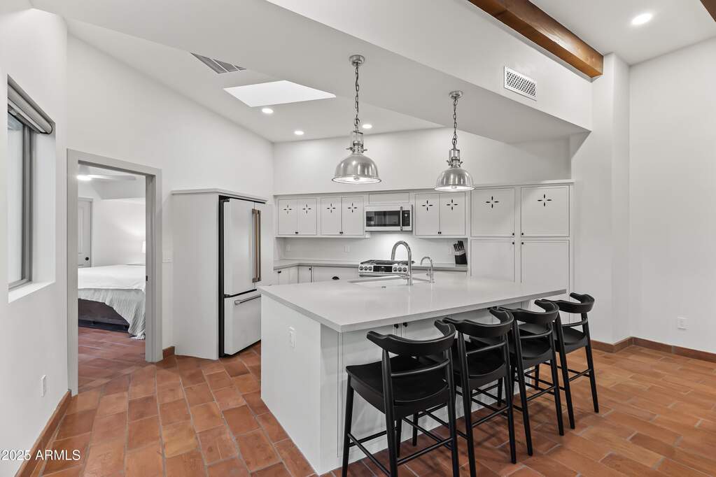 5 Bedroom Single Family Home/House's Image 24