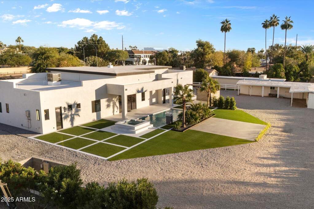 4 Bedroom Single Family Home/House's Image 50