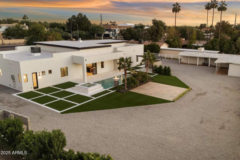 4 Bedroom Single Family Home/House's Image 51