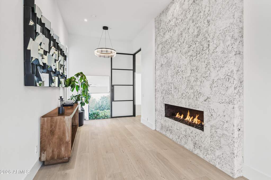 5 Bedroom Single Family Home/House's Image 20