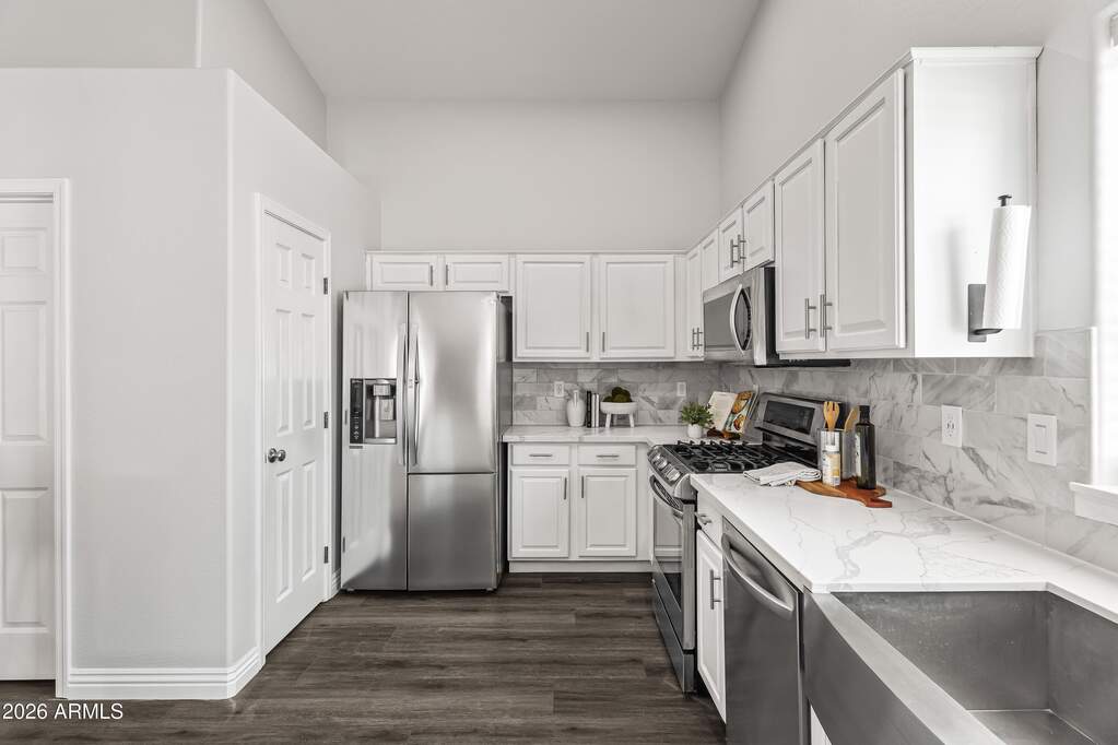 4 Bedroom Single Family Home/House's Image 7