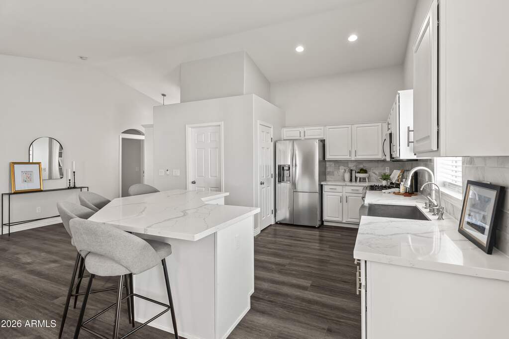 4 Bedroom Single Family Home/House's Image 6