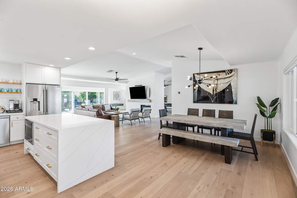4 Bedroom Single Family Home/House's Image 7