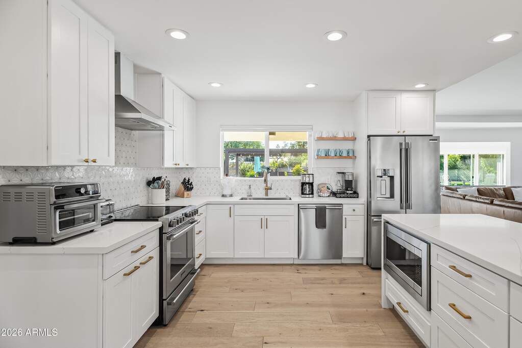 4 Bedroom Single Family Home/House's Image 11