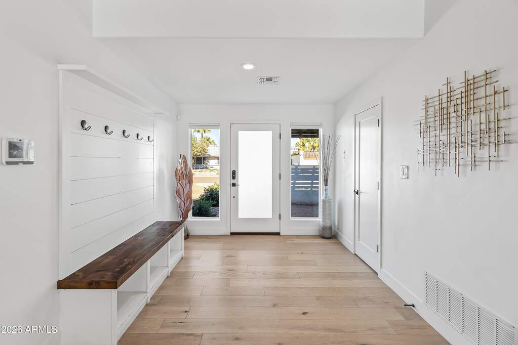 4 Bedroom Single Family Home/House's Image 4